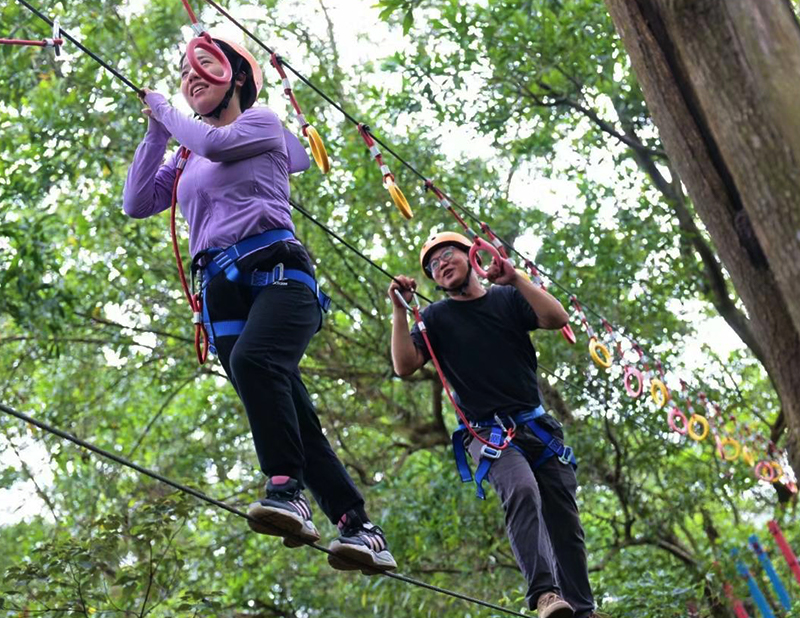 穿越丛林 | 户外探索