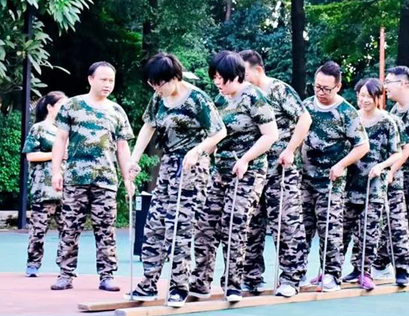 共同进退 | 大脚板